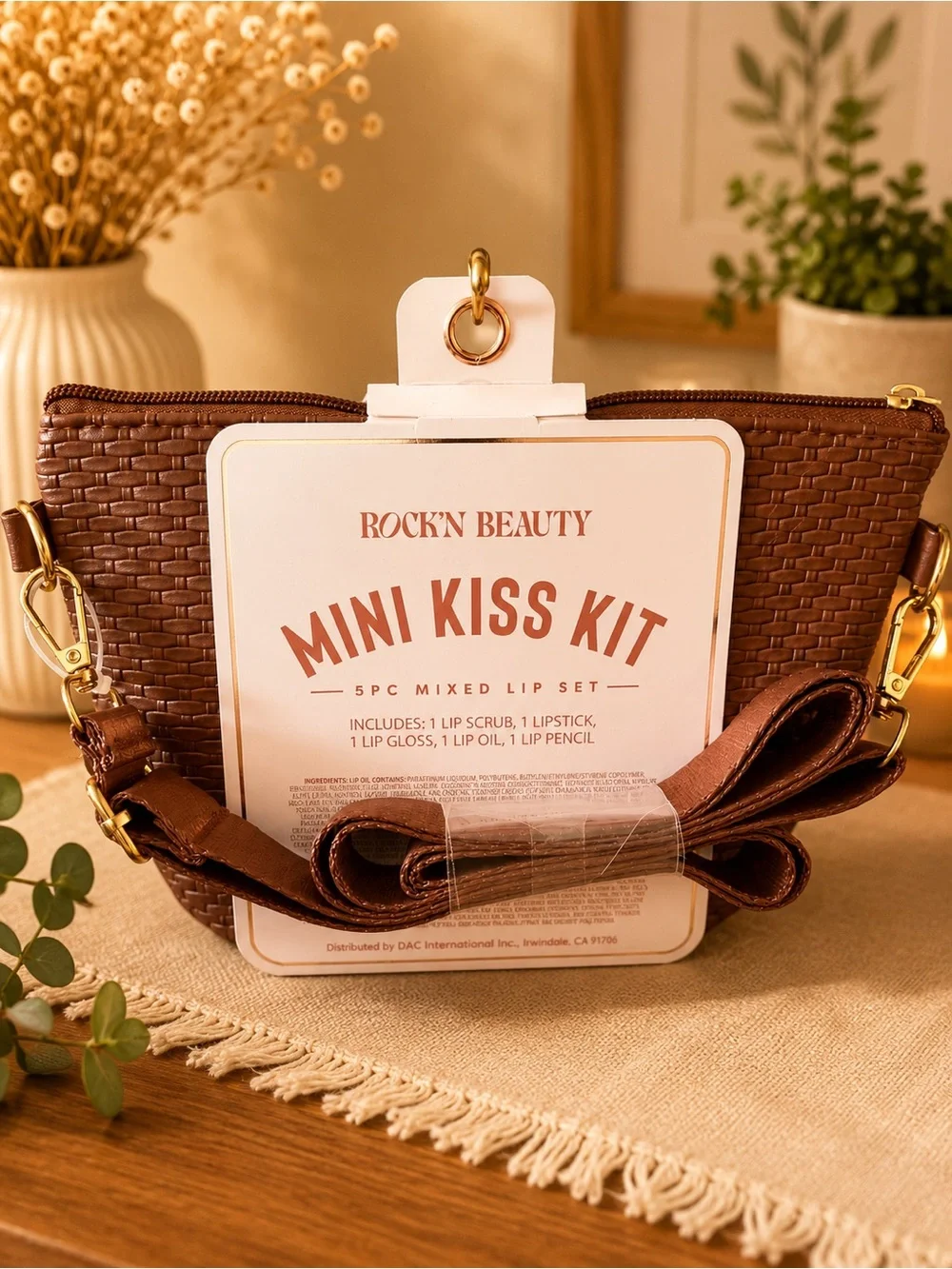 RoCYN Beauty Mini Kiss Kit 5 Pc Lip Care Set with Cosmetic Pouch NWT